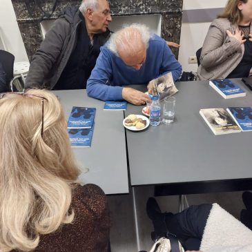 Vakkas Karaoğlan, Brüksel’de “Okuma Kültürü Konferansı” ve İmza Günü Etkinlikleri Düzenlendi